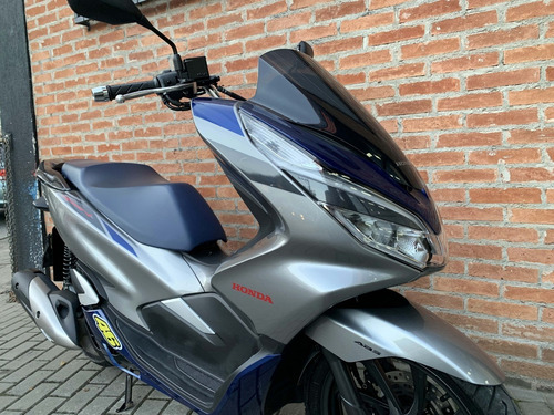 Imagem 4 de 9 de Honda Pcx 150 Sport Abs 2020 Apenas 6600 Km Rodados