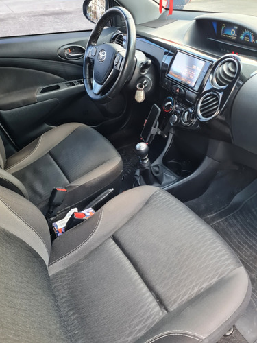 Toyota Etios 1.5 Xls