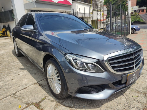 Imagen 3 de 15 de Mercedes Benz C 200 Exclusive 2.0 Aut. Sec. Rwd 2015 242