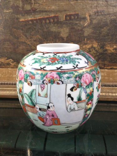 Antiguo Florero De Porcelana Oriental Redondo