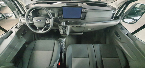 Ford Transit 2.0 Minibus 17+1 460E