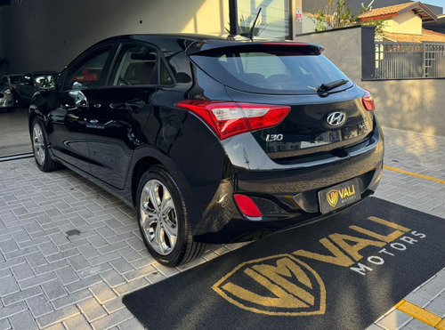 Hyundai I30 i30 1.8 16V Aut. 5p