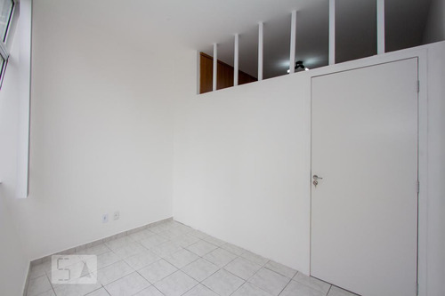 Apartamento Para Aluguel - Centro, 1 Quarto, 38 - 892962887