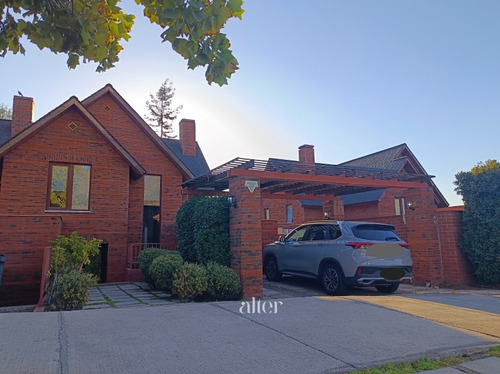 Espectacular Cond Alto San Damian, San Carlos De A. 4d4b2est