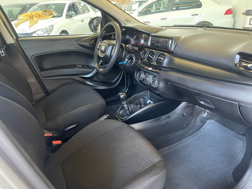 Fiat Cronos 1.0 Flex 4p