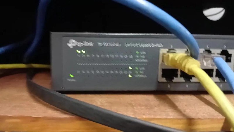 Switch De Mesa Gigabit Tp-link Tl-sg1210p | MercadoLivre