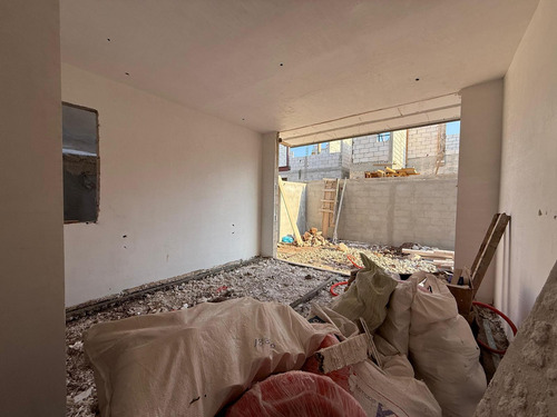 Casa En Venta Merida, Temozon Norte, En Privada, Sep 2025.