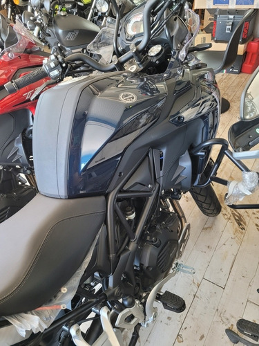 Imagen 16 de 16 de Benelli Trk 502 X En Sbk Motos