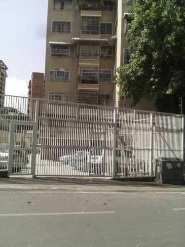 Imagen 5 de 10 de Se Vende Apto 96m2 3h/2b/0p San Bernardino 4444