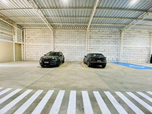 Bodega Nueva, La Mejor Conectividad, 550 M2