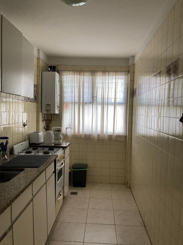 Imagen 8 de 9 de Dpto. 2 Ambientes Amoblado A 2 Cuadras Del Hospital Italiano . Dueño Directo