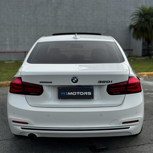 BMW 320i 2.0 Sport Gp Active Flex Aut. 4p