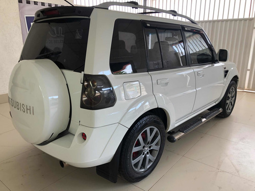Mitsubishi Pajero Tr4 2014 2.0 4x2 Flex Aut. 5p