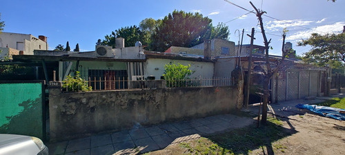 Venta Casa En Libertad, Merlo