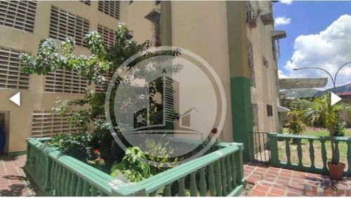 Imagen 2 de 9 de Apartamento En Venta En Turmero Maracay /// 04243385555