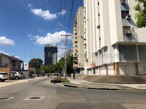 Apartamento En Venta En San Jose De Tarbes Valencia Carabobo 23-17077, Eloisa Mejia