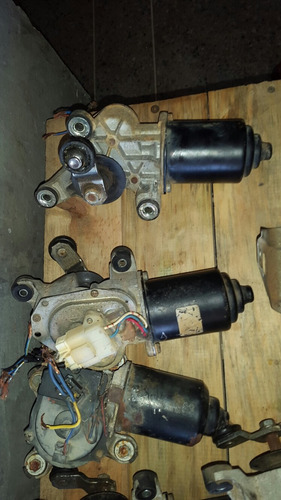 Motor Limpia Parabrisas De Toyota Meru Prado Tres Patas