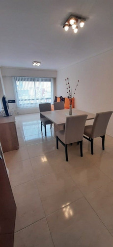 Imagen 4 de 17 de Departamento 2 Ambientes A La Calle Con Balcon En Venta En Mar Del Plata