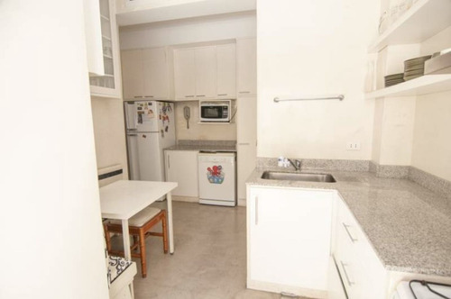 Imagen 17 de 19 de Venta 4 Amb Reciclado-luminoso-botánico-seguridad-