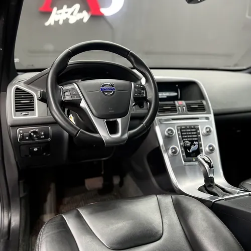 Volvo XC60 2.0 Awd Summum