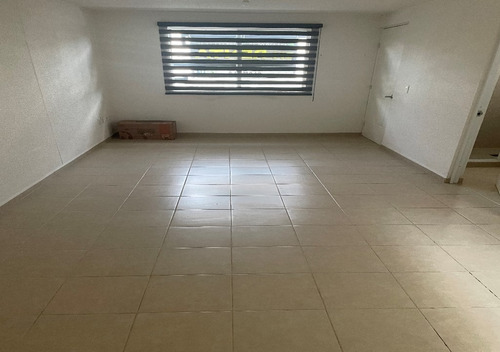 Imagen 3 de 21 de Hacienda Viñedos Casa En Renta