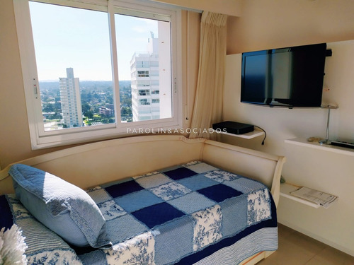 Departamento De 2 Suites En Aquarela Tower- Ref: 1954