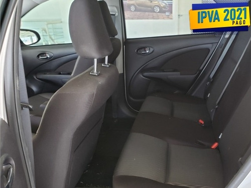 Toyota Etios 1.5 Xs Sedan 16v Flex 4p Automático