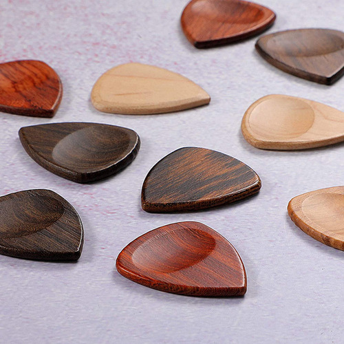 Púa Para Guitarra Acústica, Bajo Eléctrico, Forma De Corazón