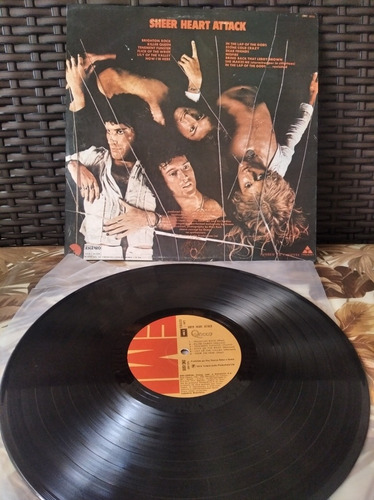 Lp Queen Sheer Heart Attack Edição Original 1974 Emi Queen (Usado)