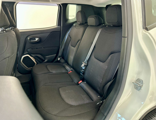 Jeep Renegade 1.8 Flex Aut. 5p