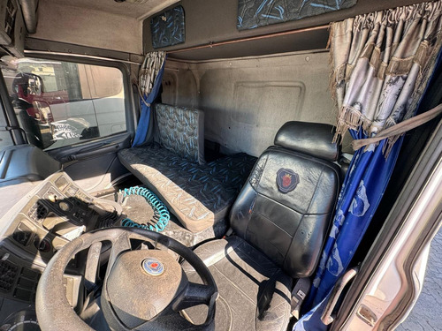 Scania P114 330 4x2
