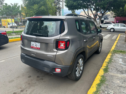 Jeep Renegade 1.8 Latitude 4x2 At