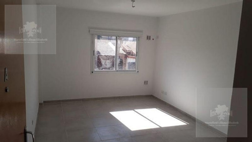 Imagen 6 de 12 de Departamento - Villa Luzuriaga