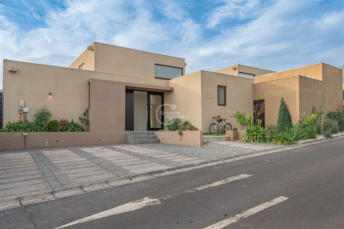 Imagen 3 de 30 de Casa Arriendo Piedra Roja Chicureo 5d/5b Full Domótica