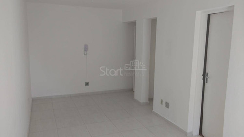 Imagem 2 de 12 de Apartamento À Venda Em Centro - Ap216916
