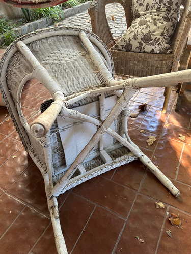 Lote De Tres Sillones Rattan Para Restaurar Precio X 3 Marrón Trenzado (Usado)