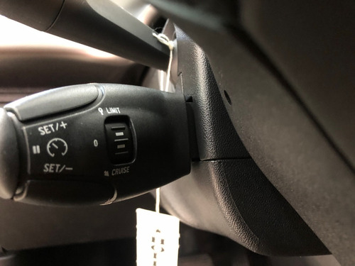 Peugeot 2008 Griffe 1.6 16v (aut) (flex) 2018