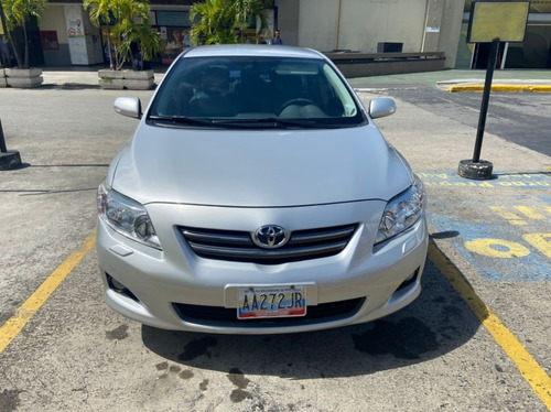 Imagen 2 de 15 de Toyota Corolla