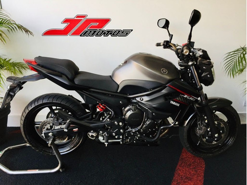 Imagem 3 de 8 de Yamaha Xj6 N Abs 2019 Cinza