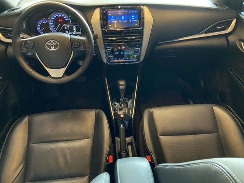 Toyota Yaris 1.5 16V FLEX SEDAN XLS CONNECT MULTIDRIVE