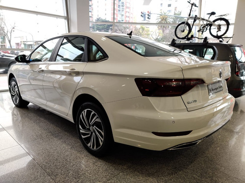Volkswagen Vento Highline Dsg Entrega Inmediata - Ultimo