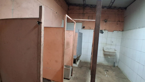 ¡oportunidad! Local Comercial En Arriendo, Carlos Valdovinos