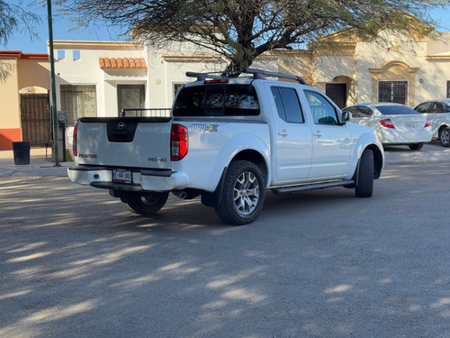 Nissan Frontier 4.0 Pro-4x V6 4x2 At