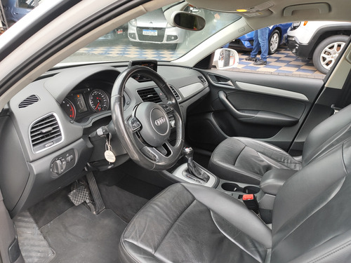 Audi Q3 1.4 Tfsi Ambiente Flex S-tronic 5p