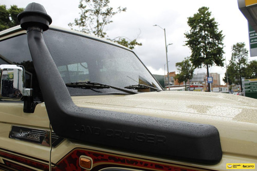 Toyota Land Cruiser Lx