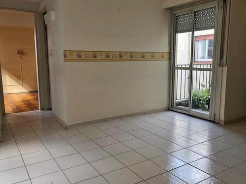 Imagen 3 de 13 de Departamento Venta 2 Amb. Piso Alto Luminoso La Paternal