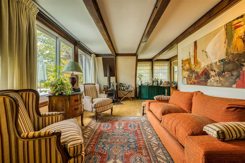 Casa En Venta De 5 Dorm. En Lo Barnechea