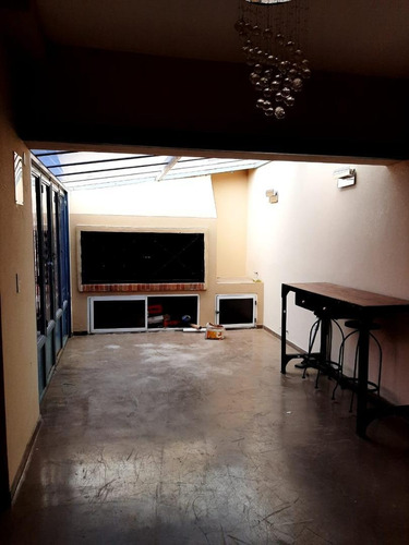 Imagen 3 de 8 de Excelente Propiedad En Barrio Dalmine Viejo