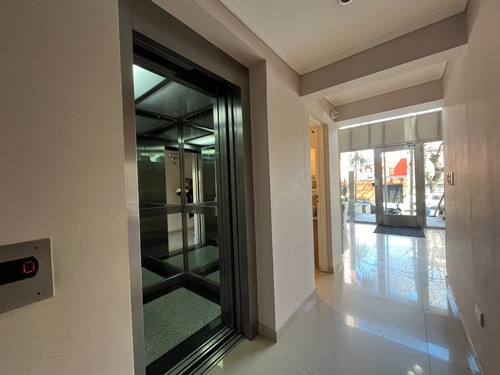 Monoambiente Con Balcon, Gym Y Sum Lanús Centro