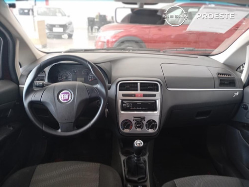 Fiat Punto 1.4 ATTRACTIVE 8V FLEX 4P MANUAL